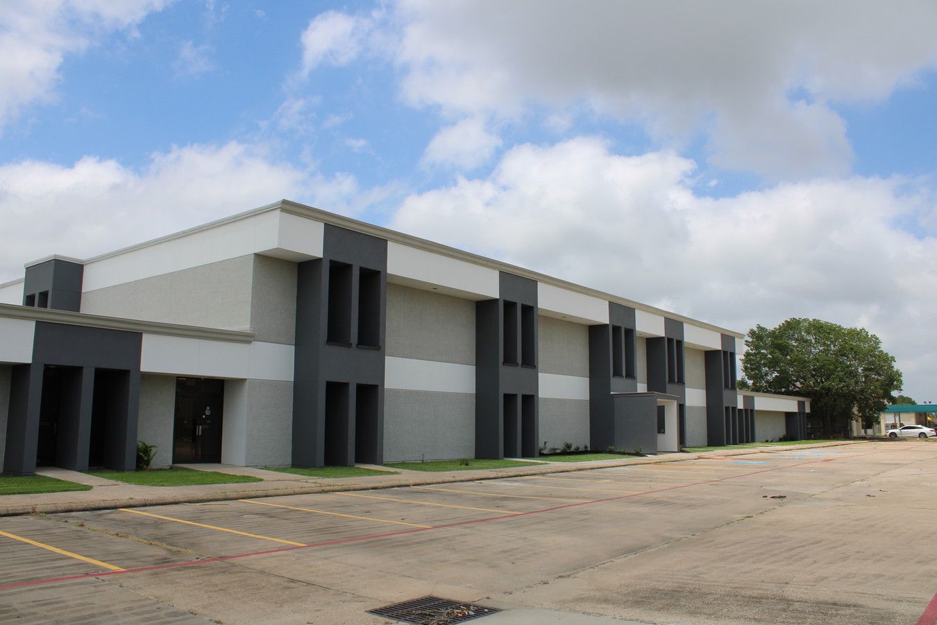3501 Turtle Creek Dr, Port Arthur, TX 77642